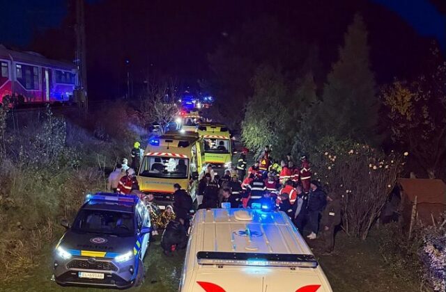 Nemocnica priblížila zranenia cestujúcich po zrážke vlakov a koľko ich zostalo hospitalizovaných – VIDEO, FOTO