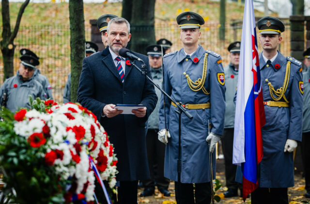 Súčasný svet vykazuje nebezpečné paralely s predvojnovým obdobím, Pellegrini si uctil vojnových veteránov – VIDEO