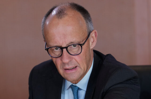 Nemecká vláda plánuje v budúcom roku zvýšiť vojenskú podporu Ukrajiny na viac ako 11,5 miliardy eur