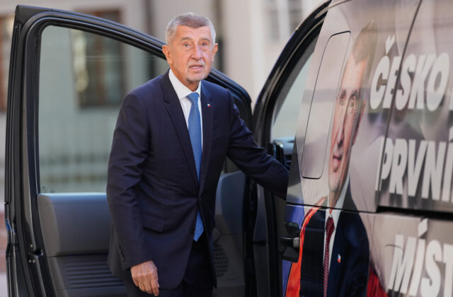 Tri štvrtiny českých občanov čakajú od Babiša vysvetlenie, ako vyrieši konflikt záujmov