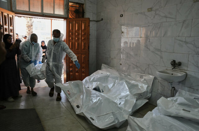 Počet obetí konfliktu v Pásme Gaze stúpol nad 70-tisíc