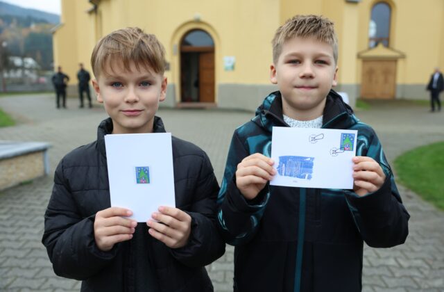 Koberec na ploché nohy, detektor lži či zdravie pre celú rodinu. Deti majú v liste Ježiškovi aj netradičné želania