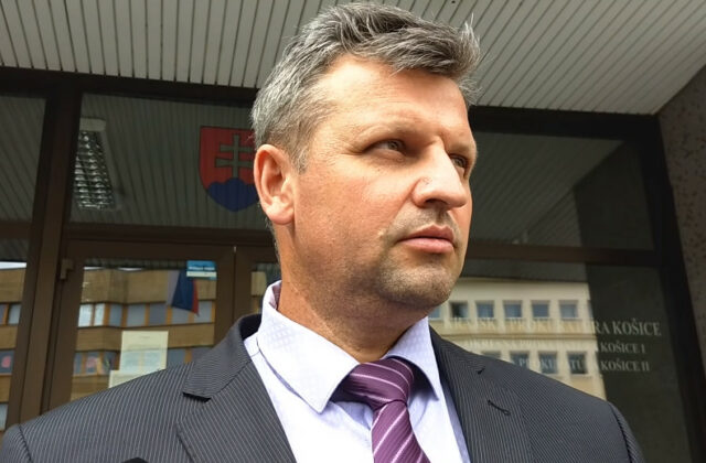 Prokurátor Špirko je pripravený podať voči Ficovi žalobu na ochranu osobnosti, hranice musí rešpektovať aj premiér