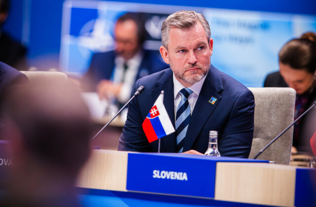 Pellegrini varuje pred tvrdým zásahom z Bruselu, zrušenie ÚOO môže Slovensko pripraviť o eurofondy