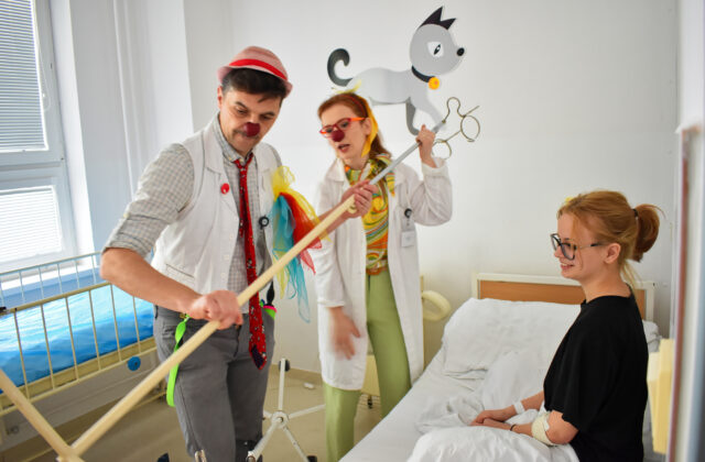 V roku 2025 zrealizovali zdravotní klauni 2 960 klauniád