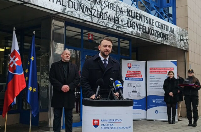 V Dunajskej Strede otvorili ďalšie klientske centrum ministerstva vnútra, v Trnavskom kraji je už šieste – VIDEO