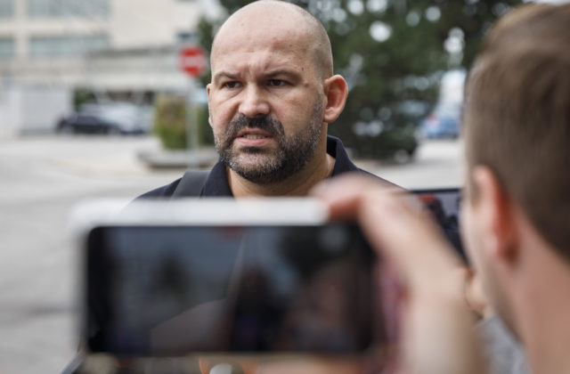 Nová politická strana Bratia Slovenska je oficiálne zaregistrovaná, jej predsedom je Peter Pčolinský