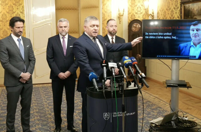 Vláda nechce čakať na rozhodnutie Ústavného súdu, Fico hľadá iné riešenie novely o kajúcnikoch – VIDEO
