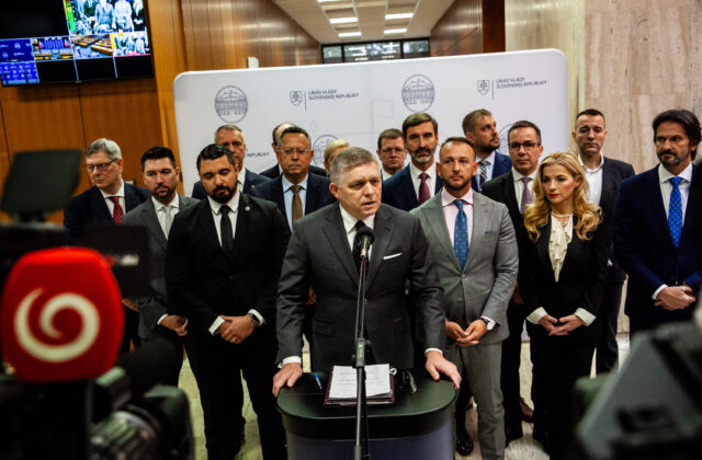 Transparentnosť mimovládok je po rozhodnutí Ústavného súdu opäť témou, vláda poverila viaceré inštitúcie kontrolami