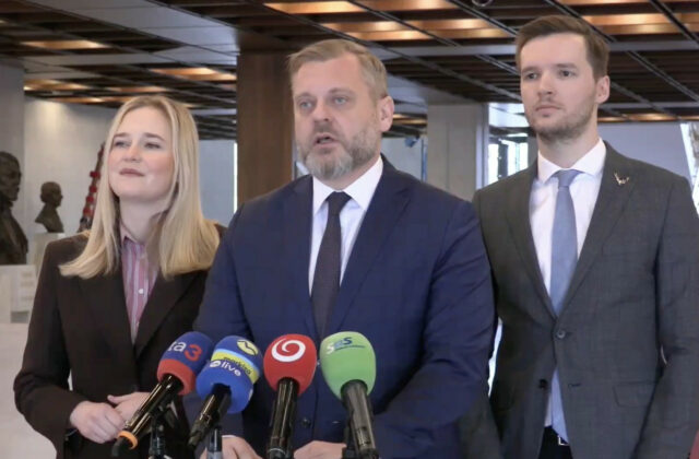 SaS kritizuje účasť na Rade mieru, vláda podľa nej mení postoje po návšteve Marca Rubia – VIDEO