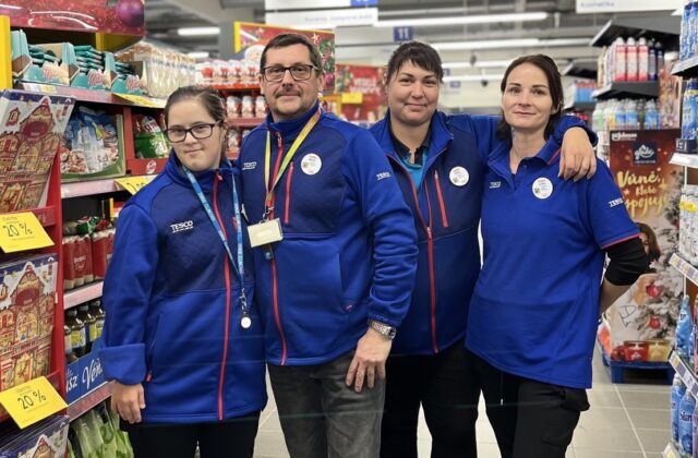 Každý je vítaný: Tesco je najväčším súkromným zamestnávateľom ľudí s Downovým syndrómom na Slovensku