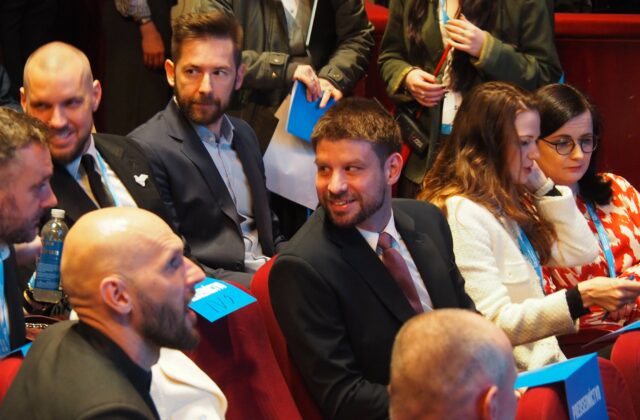 Demokrati blahoželajú Šimečkovi a oceňujú rozhodnutie odmietnuť spoluprácu s koaličnými stranami