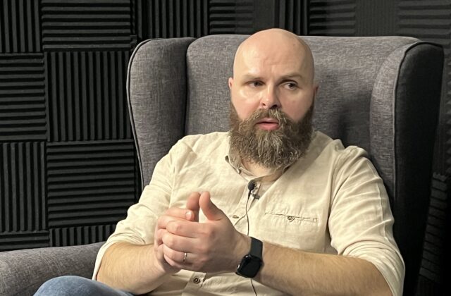 Na podujatí o autizme môžete osobne stretnúť aj redaktorov z relácie A sme tu, moderátor Forgáč zdôraznil dôležitosť inklúzie – VIDEO