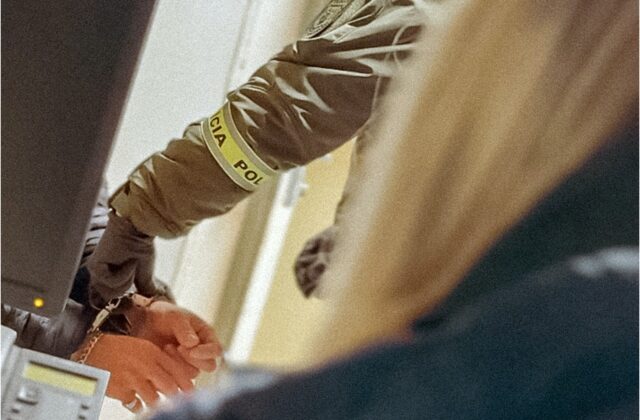 Polícia pokračuje v odhaľovaní sexuálneho zneužívania, pri akcii „SEGAL 2“ zadržali podozrivú ženu