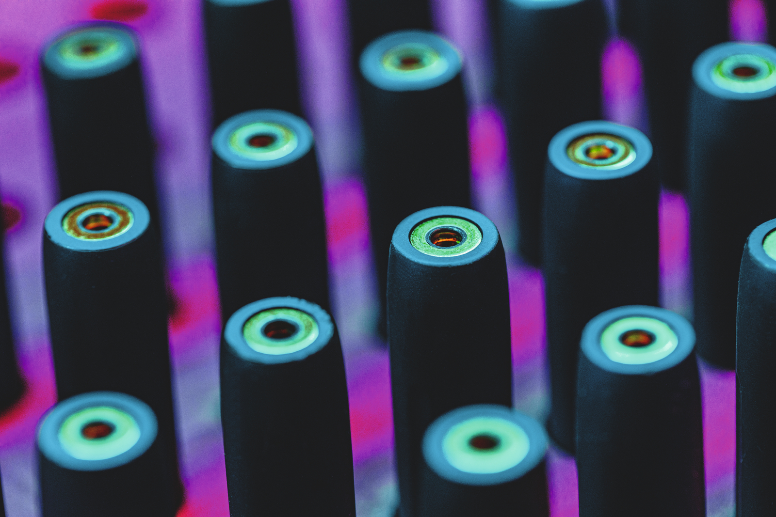 Philip Morris urýchľuje odchod od cigariet: Viac ako 43 miliónov fajčiarov už prešlo na bezdymové alternatívy, Slovensko nezostáva bokom