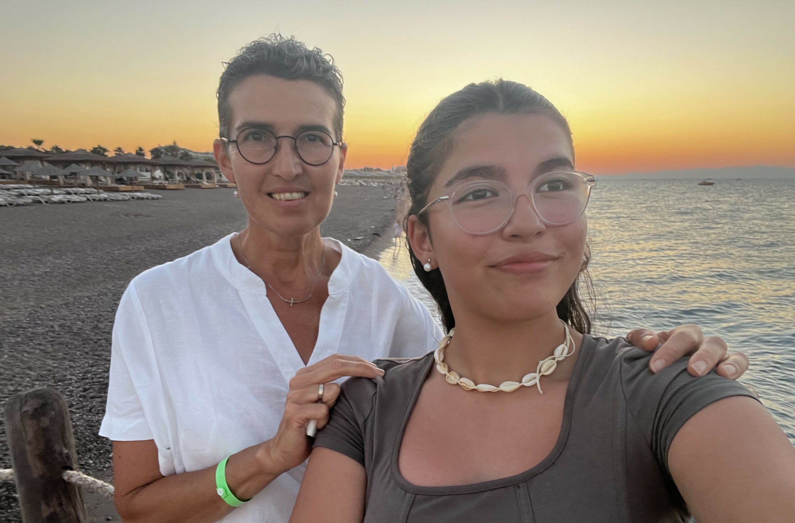 Deň narcisov ako symbol solidarity: Príbeh Slávky, ktorá bojuje o život a potrebuje pomoc