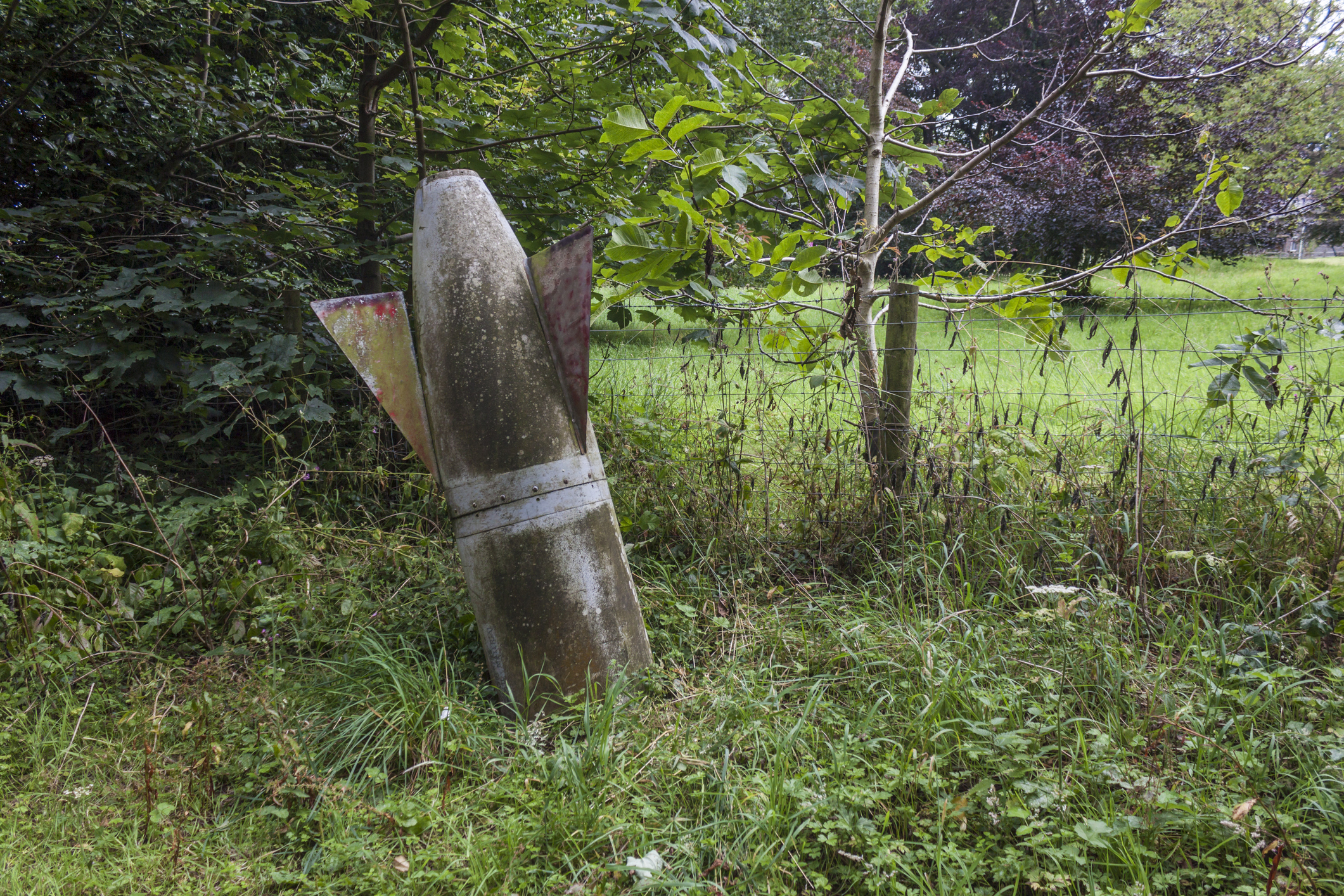 Úrady evakuovali tisíce obyvateľov parížskeho predmestia, experti sa snažia zneškodniť bombu z druhej svetovej vojny