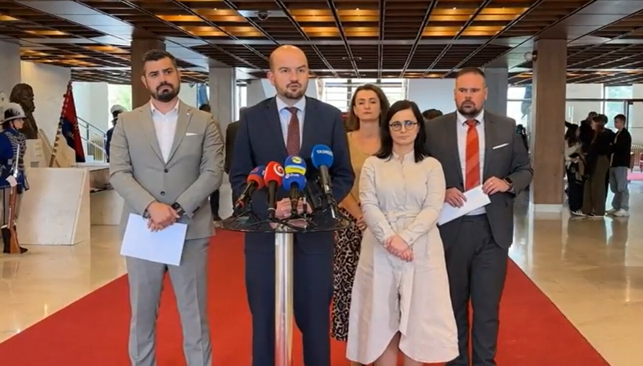 Progresívci kritizujú postup pri novele zákona o Košiciach, mesto nie je pokusným králikom Ficovej vlády – VIDEO