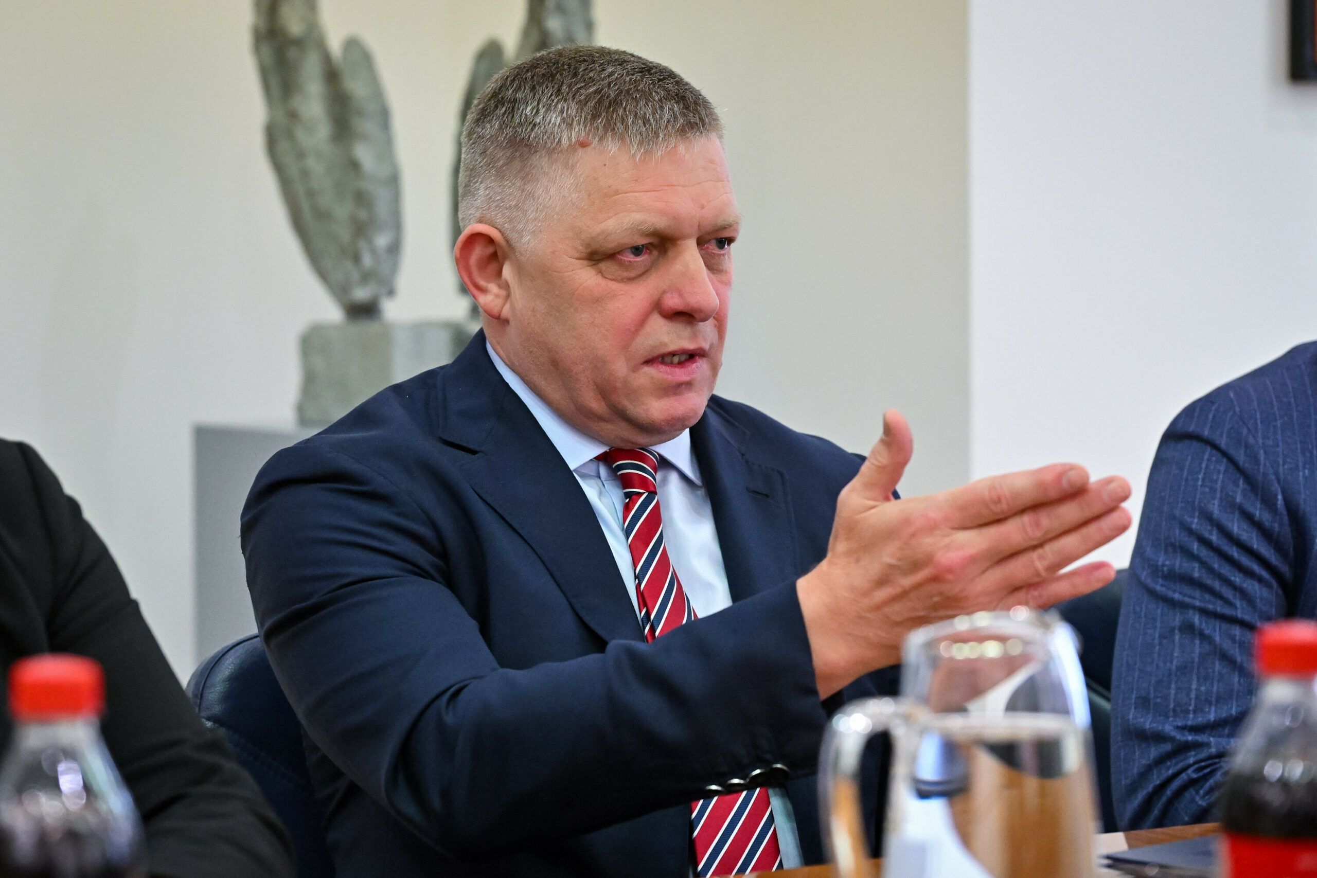 Prioritou pre Magyara sú Benešove dekréty, tvrdí Fico a oznámil tiež, že 1. mája pôjde do nočnej