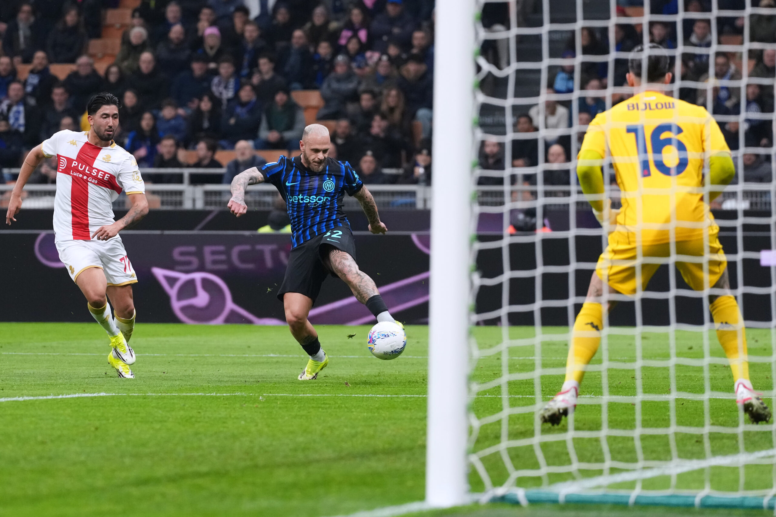 Inter Miláno klope na majstrovskú bránu, no talianskou ligou otriasa škandál s rozhodcami