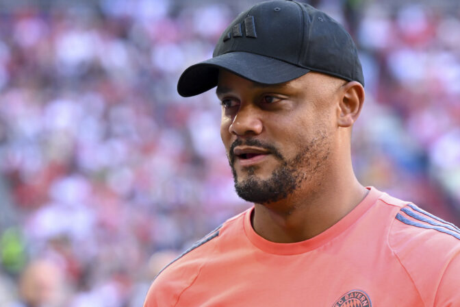 Kompany sľubuje ofenzívnu divočinu aj v odvete semifinále LM. Kto postúpi? – VIDEO
