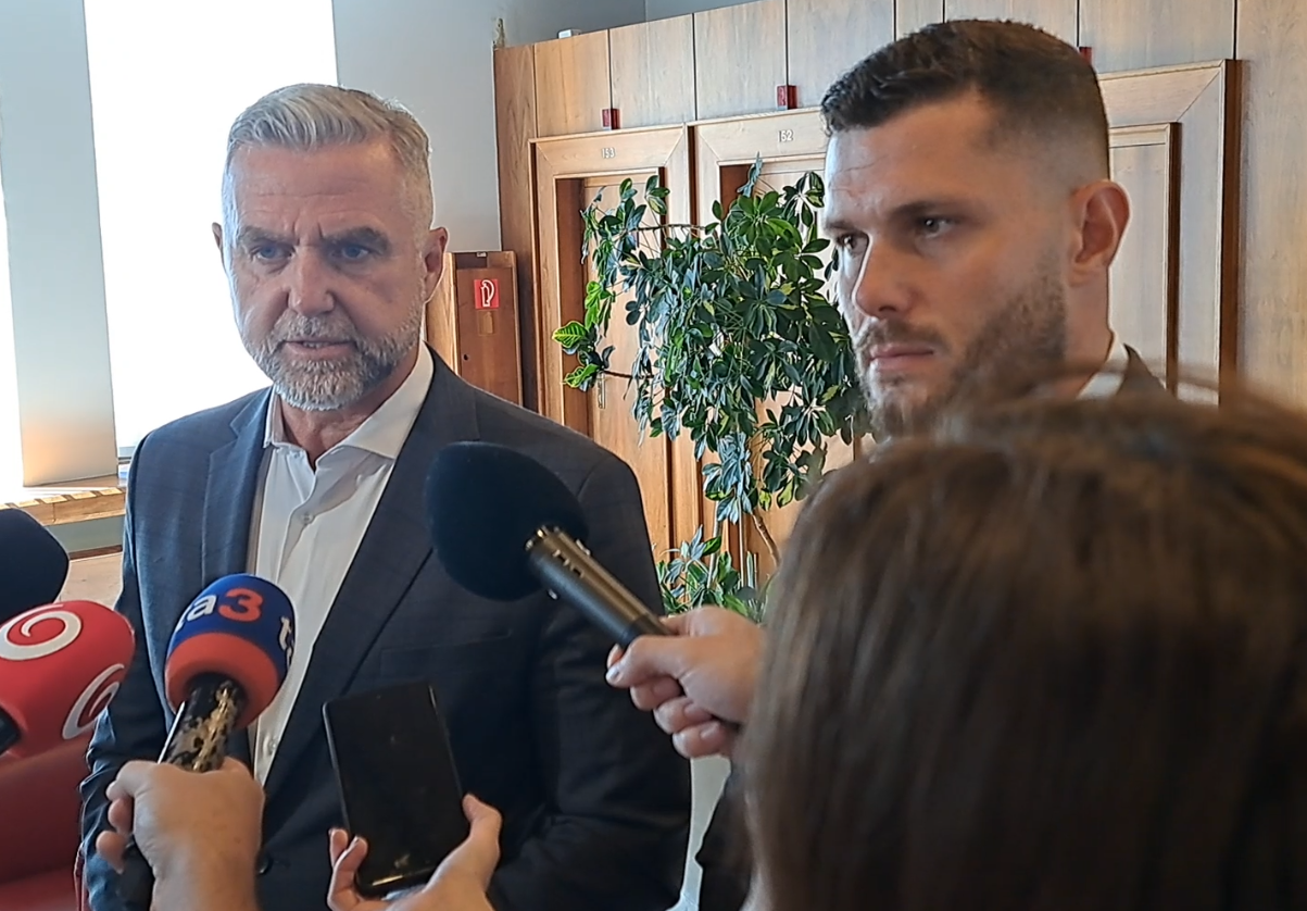 Petková v priamom prenose priznáva, že kampaň Chcem tu zostať slúžila na ovplyvňovanie a manipulovanie výsledkov parlamentných volieb, hovorí Smer – VIDEO
