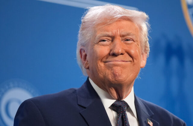 Trump stopol eskorty lodí v Hormuzskom prielive, náhly obrat zaskočil aj jeho vlastných ľudí