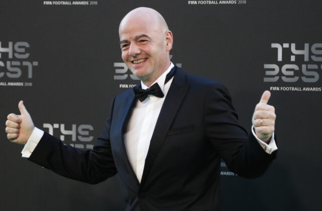 Infantino bráni ceny vstupeniek pre tohtoročné majstrovstvá sveta vo futbale