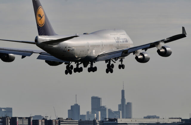 Lufthansa očakáva rast palivových nákladov o pätinu, nezmenený miliardový odhad zisku na rok 2026 zrejme zatiahnu cestujúci