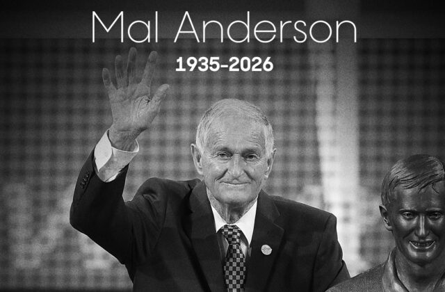 Vo veku 91 rokov zomrel austrálsky velikán Mal Anderson