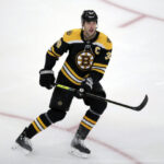 83221_chara_retires_hockey_46099-640x420.jpg