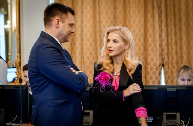 Šimkovičová a Taraba ohlásili vo Svätom Petre obnovu pamiatok a kultúrnych domov v regiónoch