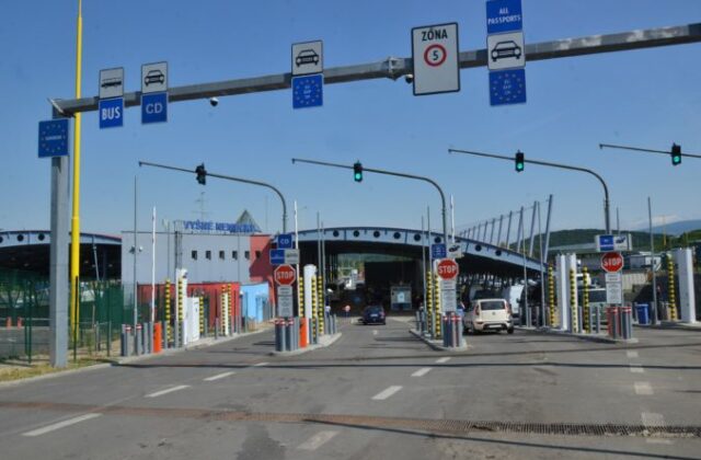 Hraničné priechody s Ukrajinou sú z bezpečnostných dôvodov dočasne uzavreté