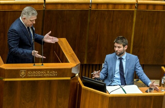 Voľby by v máji vyhralo Progresívne Slovensko, Smer-SD by však od cieľovej čiary delili len dve desatiny percenta