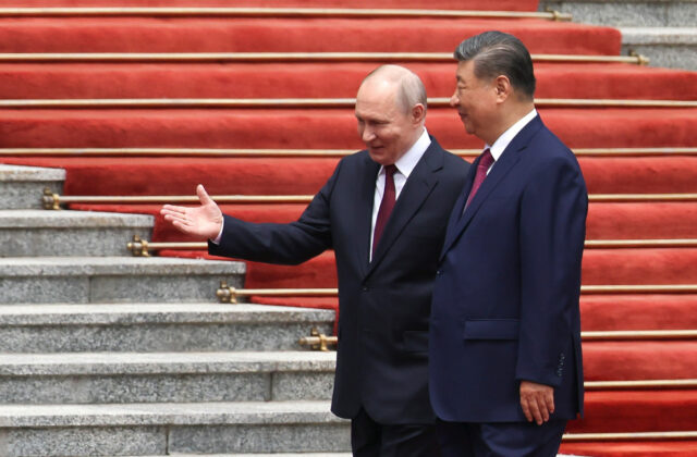 Si Ťin-pching a Putin potvrdili pevné spojenectvo proti tlaku Spojených štátov