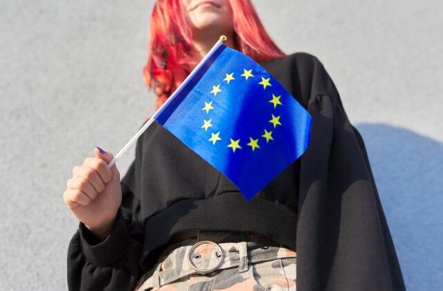 Mladí ľudia chcú Európsku úniu, no sú sklamaní a cítia sa politikmi nevypočutí. Na zlepšenie odporúčajú päť konkrétnych opatrení