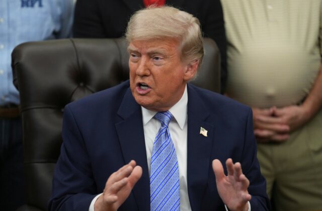 Trump oznámil vyslanie 5 000 amerických vojakov do Poľska