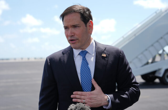 Rubio varoval Havanu, že Washington chce zmenu kubánskeho režimu