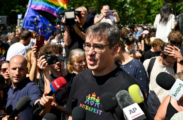 Prokuratúra stiahla obvinenia voči primátorovi Budapešti za organizáciu vlaňajšieho pochodu Pride
