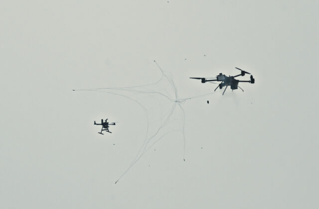 Pri útoku dronov na nákladné lode v Azovskom mori zahynuli piati Azerbajdžanci