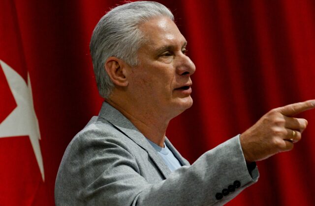 Miguel Díaz-Canel tvrdí, že USA zvažujú aj vojenský scenár proti Havane