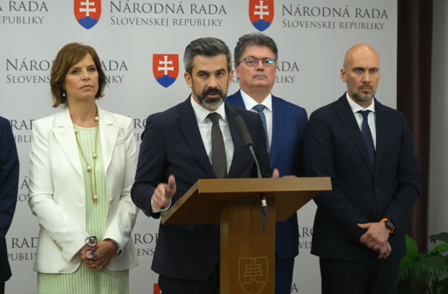 Opozícia podáva návrh na odvolanie Migaľa, hovorí o najpredraženejšom obchode v histórii slovenského IT – VIDEO