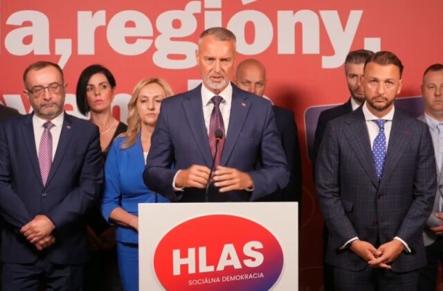 Novela ústavy umožňujúca skrátenie volebného obdobia referendom poputuje do parlamentu, Raši priblížil detaily – VIDEO