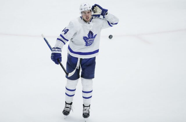 Bez trénera zostáva len Edmonton. Hráčov Vegas nepovedie strojca zázraku Tortorella, ktorý ich doviedol do finále