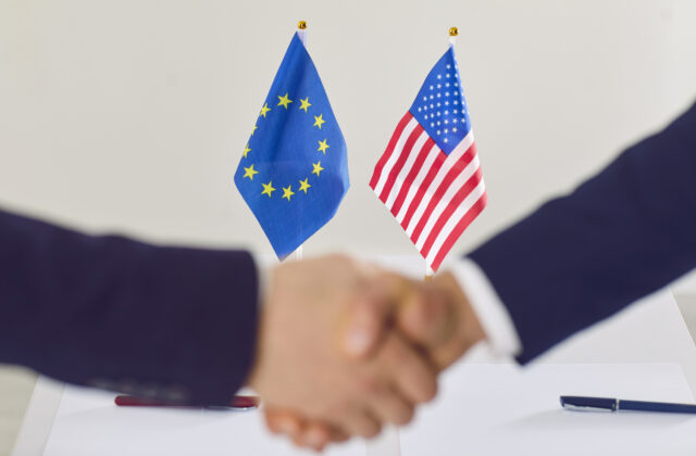Rada schválila konečné znenie colných záväzkov v rámci obchodnej dohody s USA