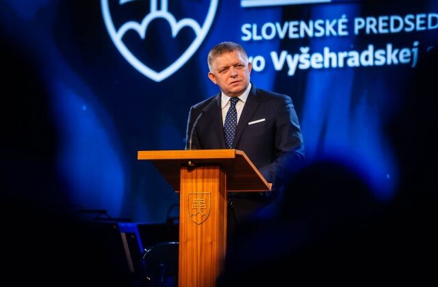 Vláda chce do predsedníctva vo V4 vstúpiť s jasnými zásadami, Fico predstavil päť hlavných priorít – VIDEO, FOTO