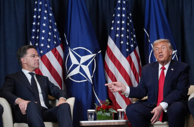 Európa sa musí postaviť na vlastné nohy. Lídri budú v Ankare riešiť budúcnosť obrany, USA chcú ustúpiť do úzadia