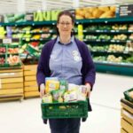 87905_tesco-darovanie-potravin-m-640x420.jpg
