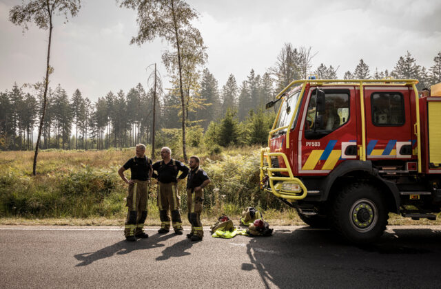 Požiare si vyžiadali obete v Grécku a Španielsku, Belgicko bojuje s rekordným lesným požiarom