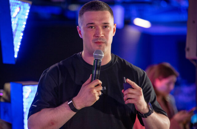 Zelenskyj má v súvislosti s korupciou vo svojej vláde čo vysvetľovať, hovorí Mychajlo Fedorov